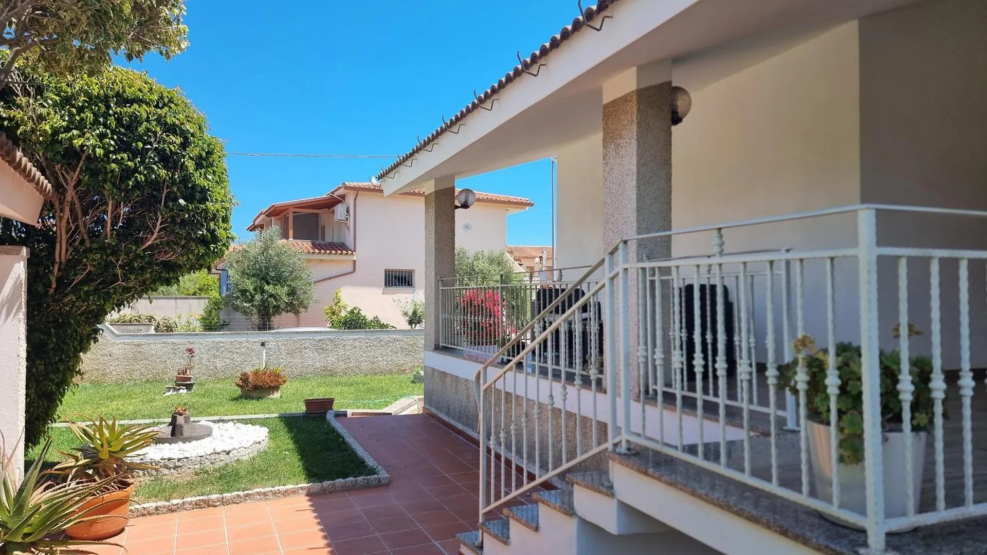 בודוני Appartamento Via Oristano 0*,  איטליה