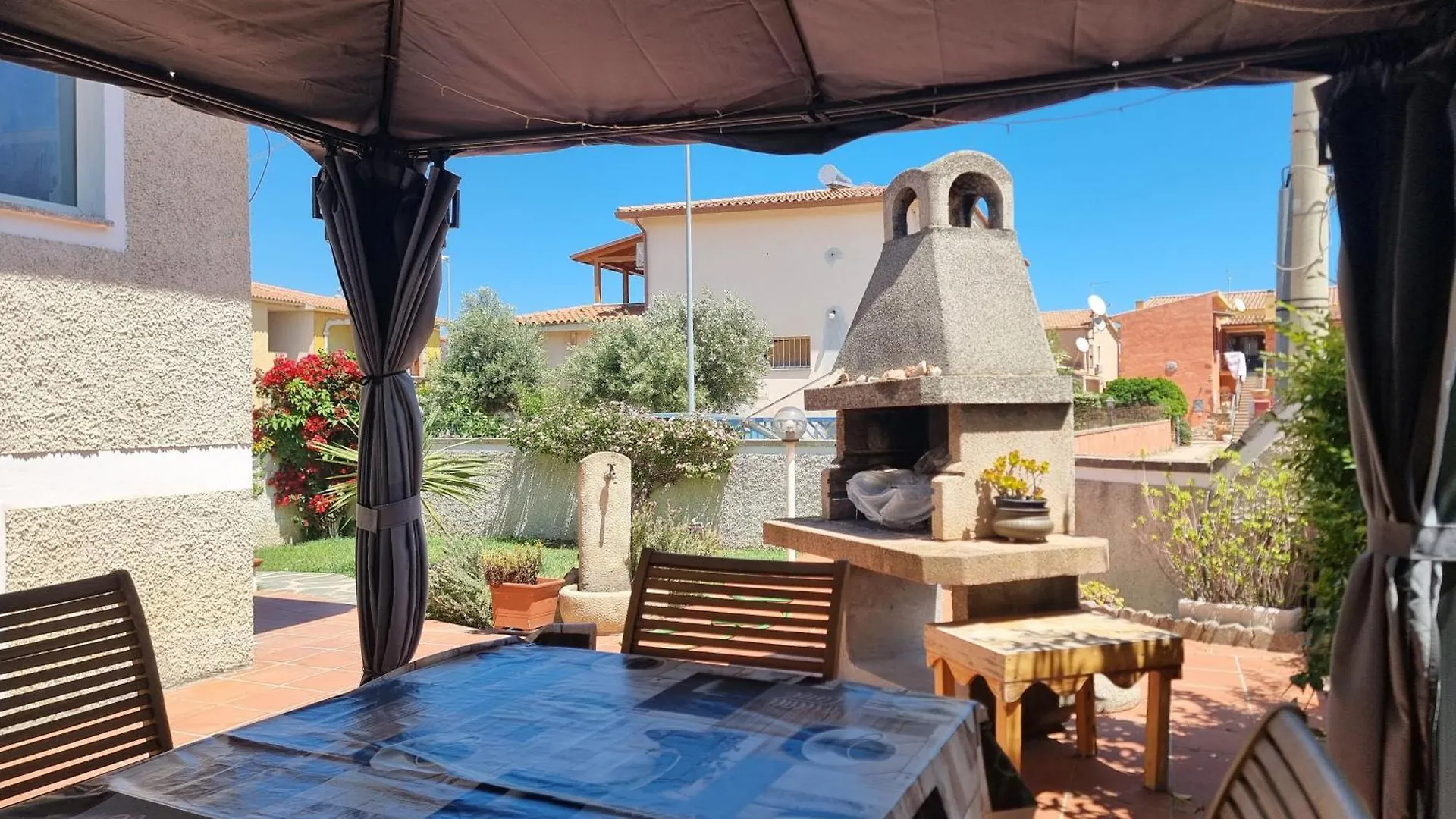 דירה בודוני Appartamento Via Oristano איטליה